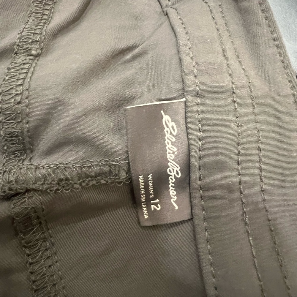 Eddie Bauer Gray and Blue easy dry hiking shorts lot of 2 women’s size 12 - Picture 5 of 8